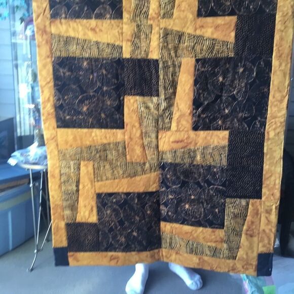 Handmade Quilt - Picture 3 of 16